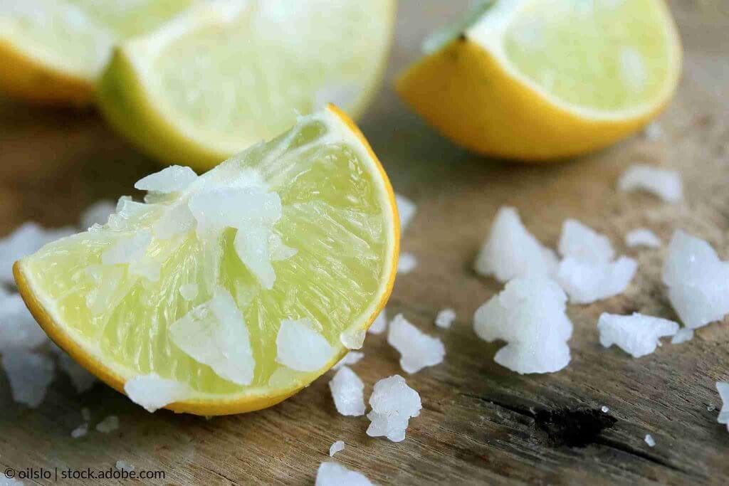lemon sliced with salt